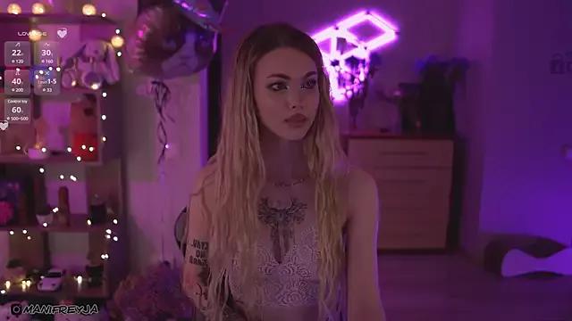Freechat ManiFreyja on StripChat
