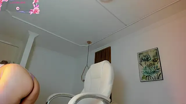 Manuela_miller_ — Show ass or pussy