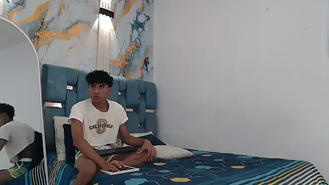 MAPOLA_GREAT — SHOW ASS HOT 