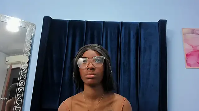 StripChat MarianRosse is Freechat MarianRosse — hello sexy marian