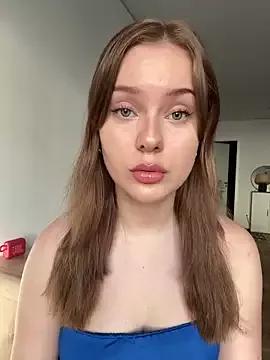 MaribelRiver on StripChat