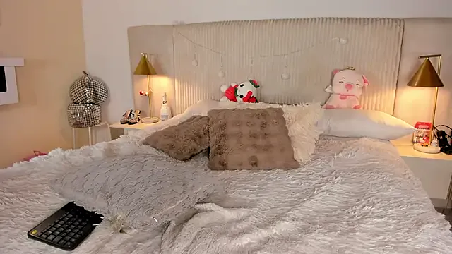 Marie_Castelzc — Plug anal