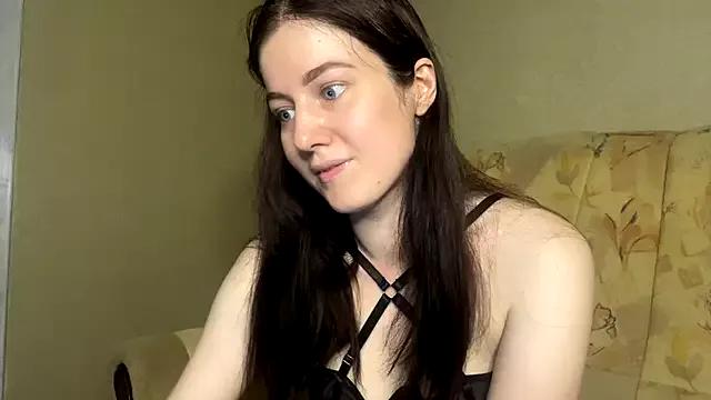 Marinpeach on StripChat