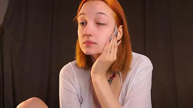 Freechat MaryroseRoeder on StripChat