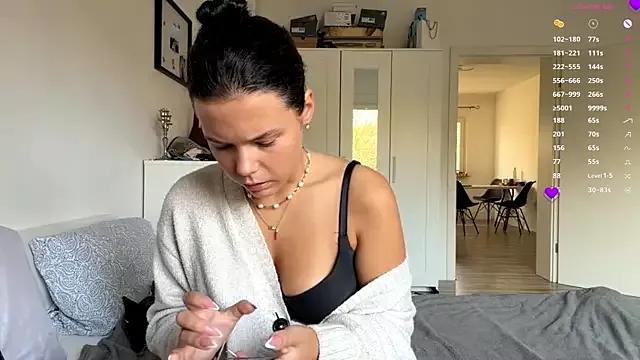 Freechat MaydaCornwall on StripChat