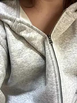 Join Mayu06000, she wants to masturbate for you mayu06000 from StripChat