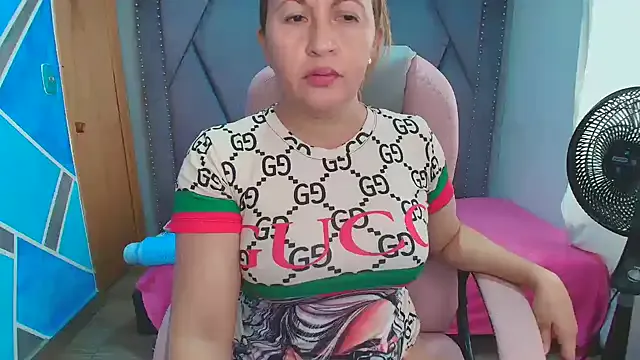 MeganMilF2 — double penetration