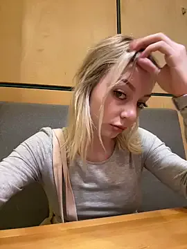 melissa_grr — Show MY HOT HOT BOOBS!