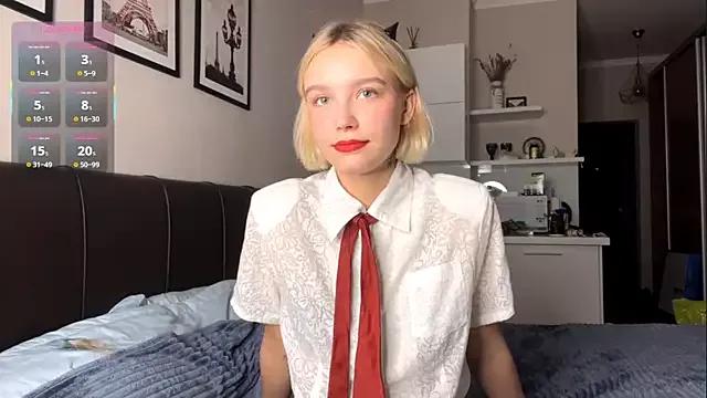 Checkout MelodyImam, she wants to masturbate for you MelodyImam from StripChat