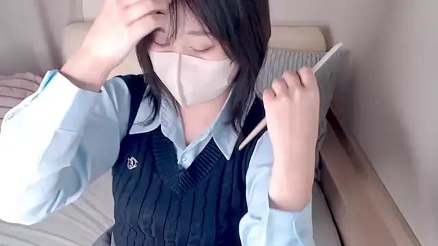 mi__san on StripChat