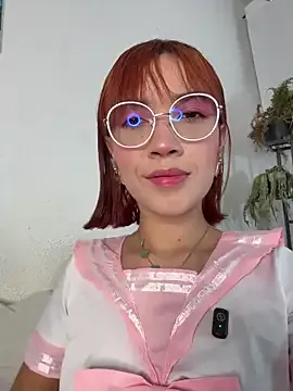 Mia-Valeria-