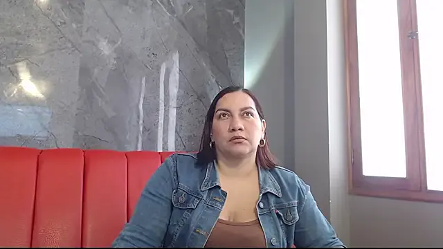 mia_coral1