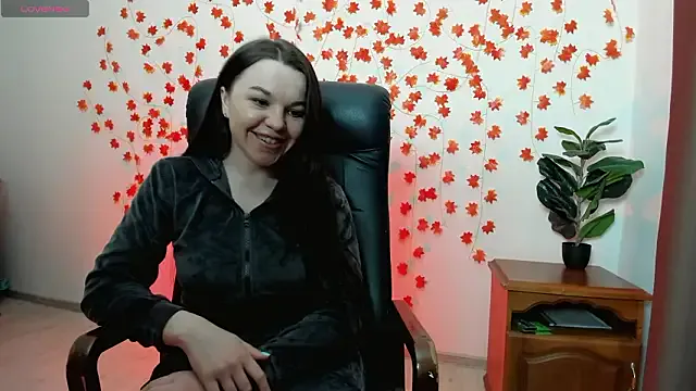 Mia_Mia999 — strip show