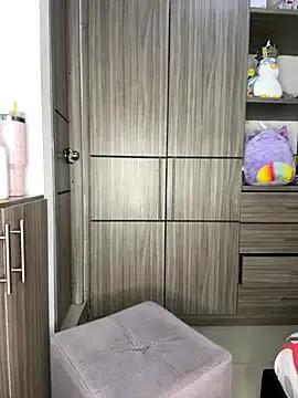 Private Mia_sweet80 on StripChat