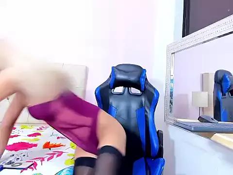 MiaMalkoba on StripChat 