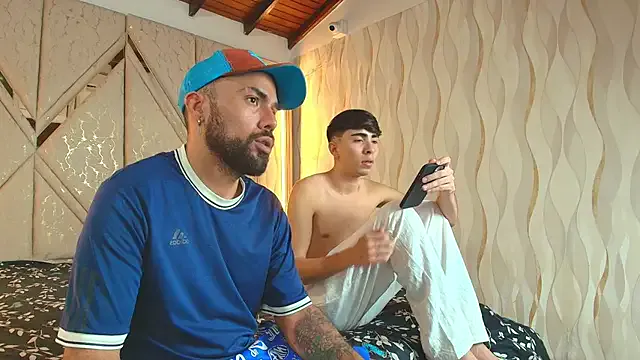 sc Michael_Boyss is f Michael_Boyss — Finger in ass