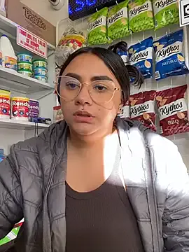 Michell_tits — Cameltoe