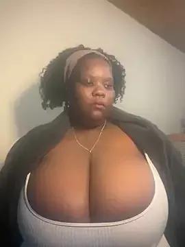 Freechat Michyboldy on StripChat