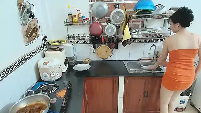 Mie_baby2k from StripChat