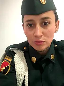 Join naked slut Miia_Hoot Miia_Hoot from StripChat