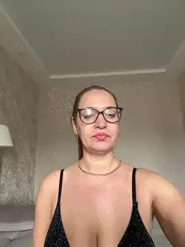 Milana8263 — Freechat on StripChat