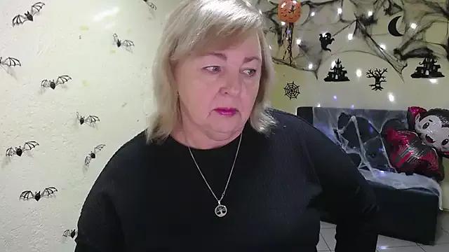 Try slutty stripper MilenaWedxy MilenaWedxy from StripChat