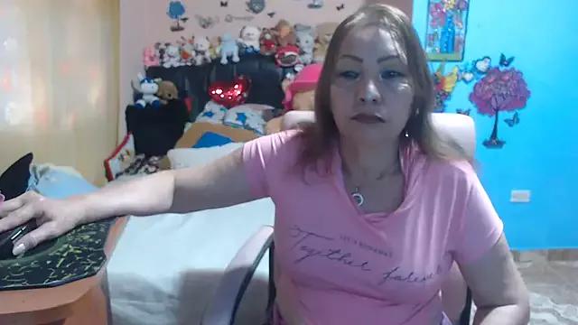 Freechat milfeddy_ on StripChat
