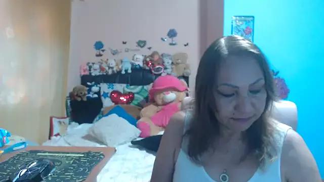 Freechat milfeddy_ on StripChat