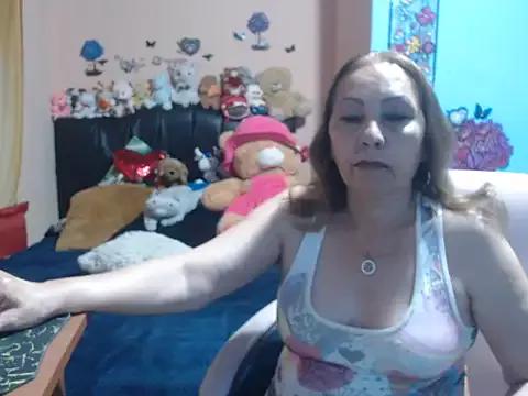 Freechat milfeddy_ on StripChat
