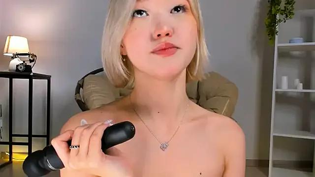 Freechat milli_sun_ on StripChat