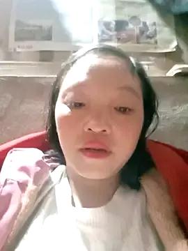 Minkine022 from StripChat