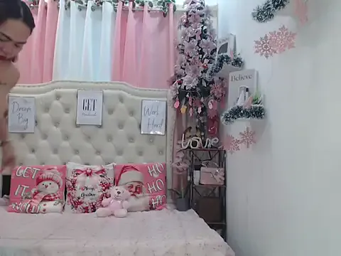 miss_strongerthanbefore03 on StripChat