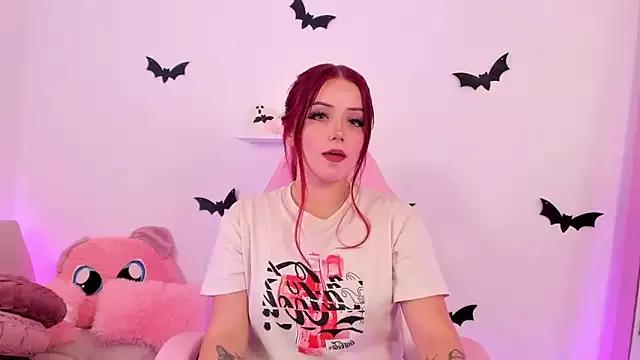 misspaulinaa on StripChat