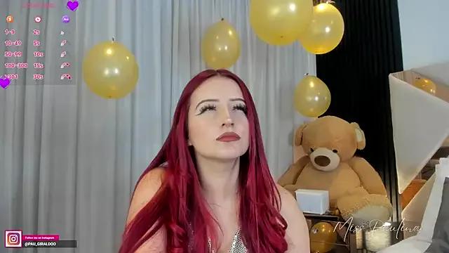 misspaulinaa on StripChat
