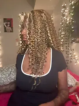 StripChat MistiSavannah is Freechat MistiSavannah — PLAY WITH PHAT MA'