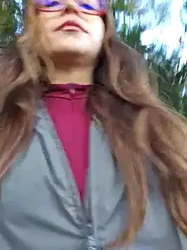 Freechat mmm-Virginia on StripChat