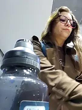 Freechat mmm-Virginia on StripChat