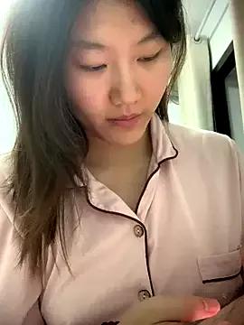 Freechat mmmooo808 on StripChat