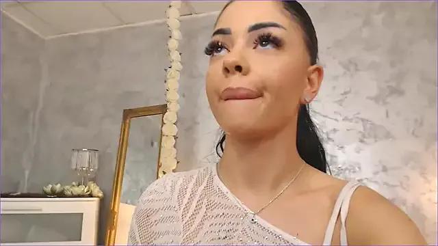 Freechat MolyStone on StripChat