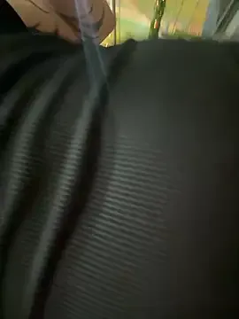 Mon_Cherry on StripChat