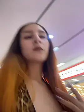 Mon_Cherry on StripChat