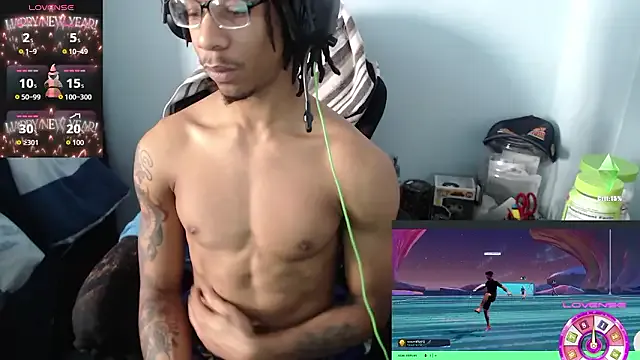 StripChat Mrlight1k is Freechat Mrlight1k — 10k so I can bust on my chest