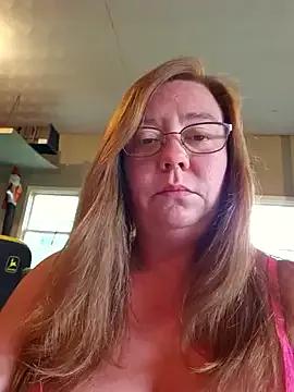 MsShelby40 on StripChat