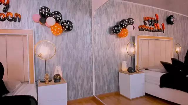 NahomyCarther from StripChat