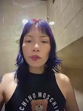 Namii_cute — show boobs + erotic massage