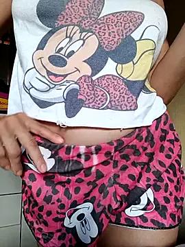 Cute Nandasant09 wants you to fuck her body now Nandasant09 from StripChat