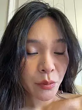 Naomi_8899