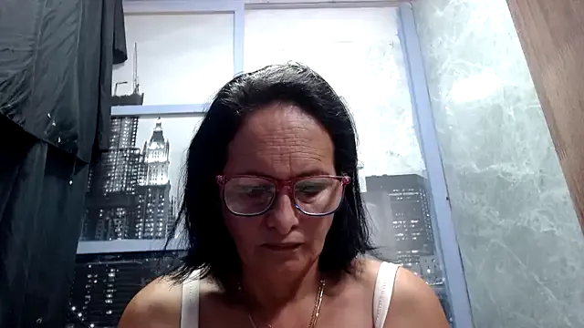 Nastylatinaxxx — open pussy wet