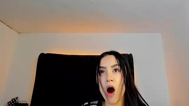 NataGarcia on StripChat