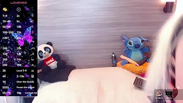 Freechat natashaislerxxx on StripChat